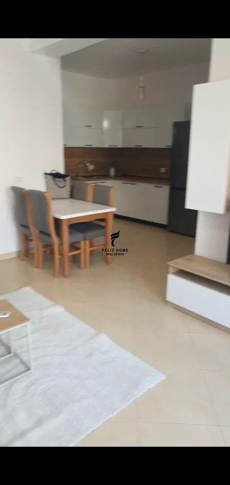 APARTAMENT ME QERA 1+1 KODRA E DIELLIT 50.000 LEKE FH-82307