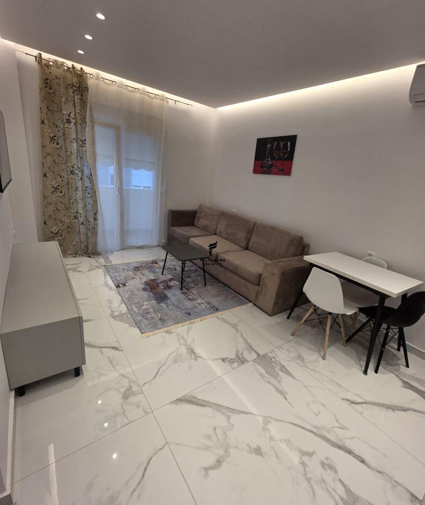APARTAMENT ME QERA 1+1 LAPRAKE 55.000 LEKE FH-82295