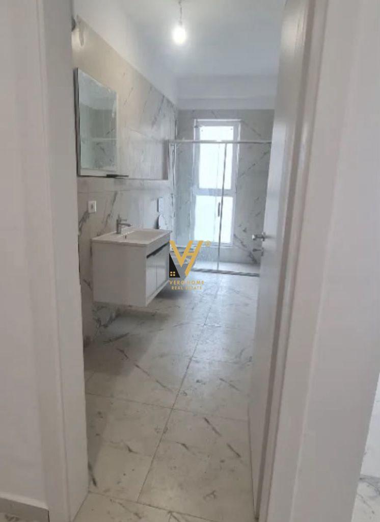 FOR RENT 79 m2 OFFICE ON Dritan Hoxha Street, 45,000 LEK