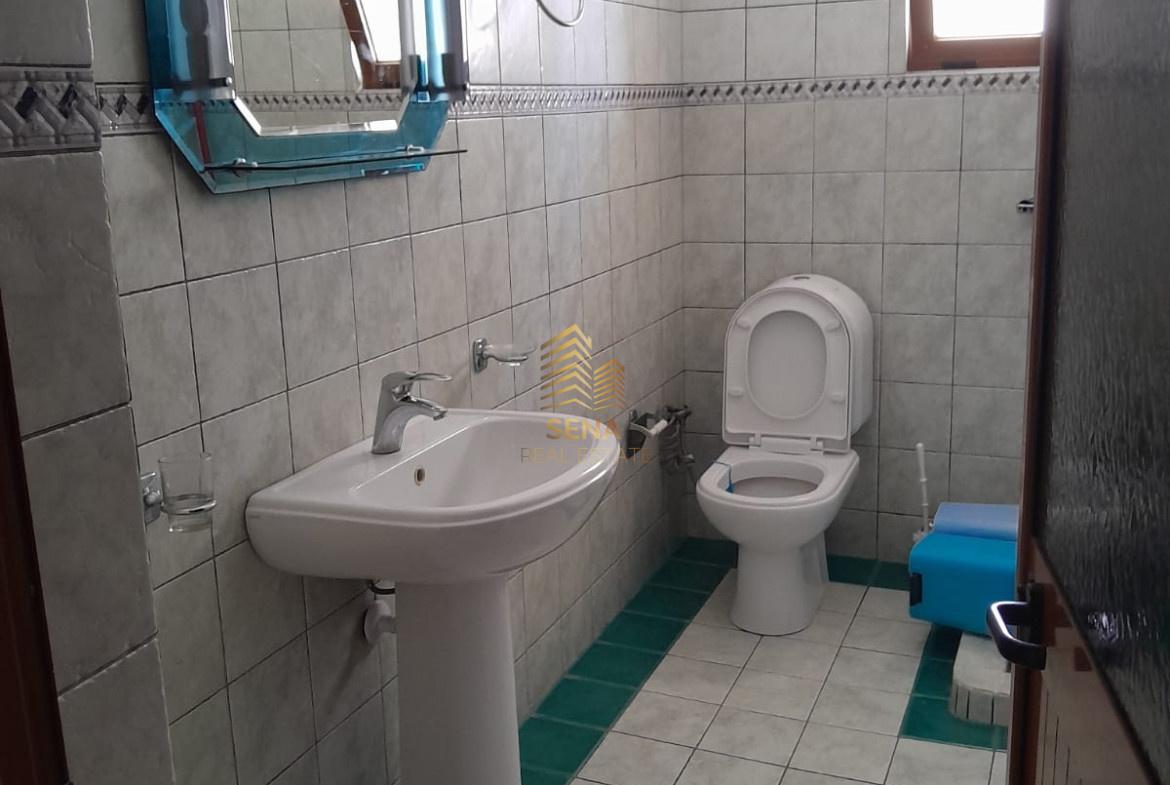 Rent, Private Entrance 1+1, at the end of Jordan Misja street, 35,000