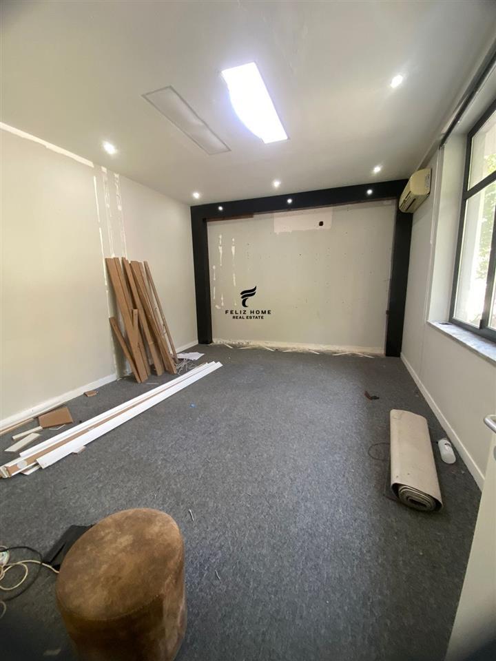FOR SALE 224 M2 PLOT ON ZOGU BOULEVARD AT 675,000 EURO