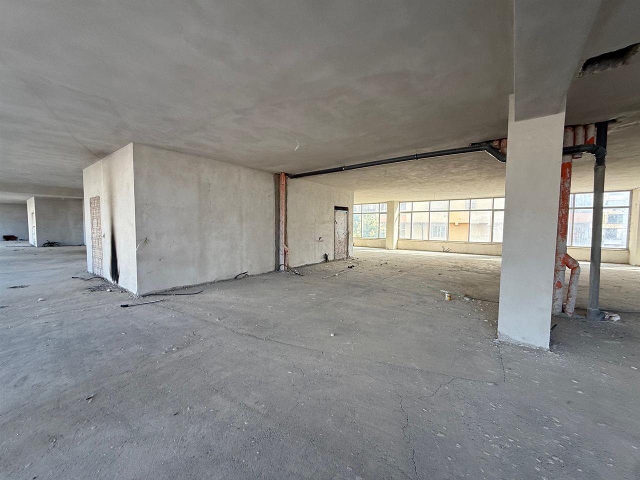 WAREHOUSE WITH LAND 811M2 ASTIR 3,300 EURO