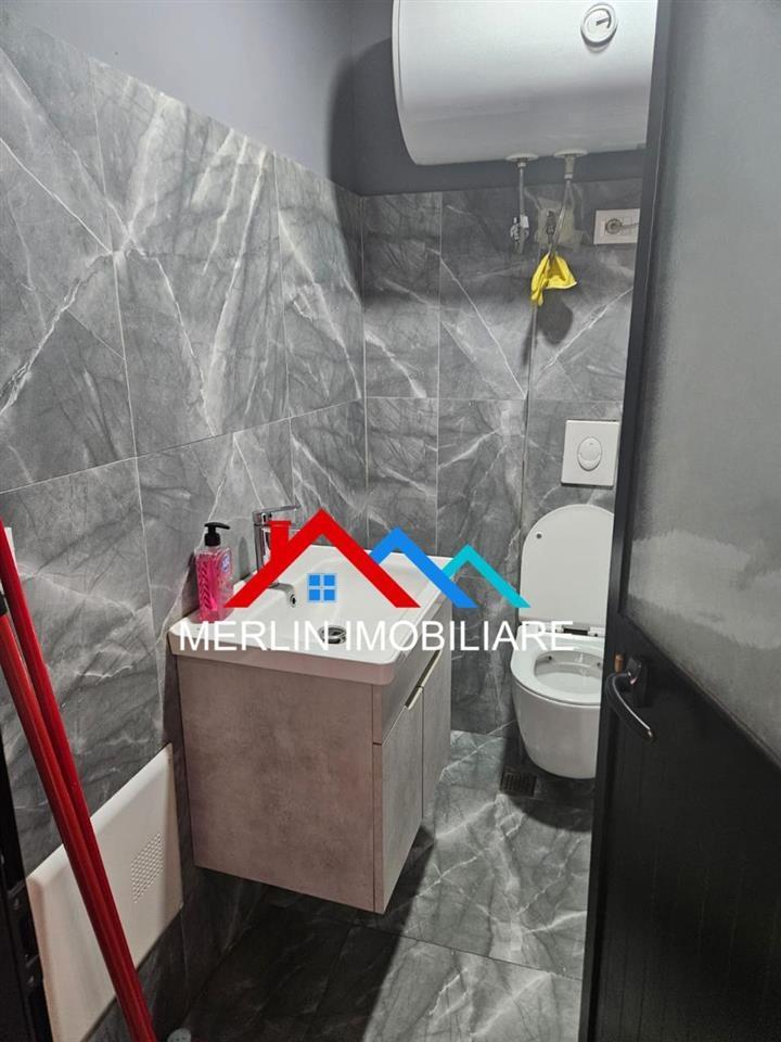 VENDITA LOCALE COMMERCIALE 120M2 IN VIA DEMOCRAZIA, BATHORE