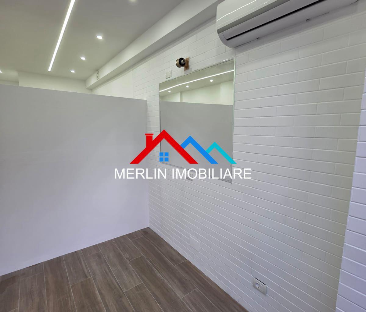 SHITET AMBIENTE COMMERCIALE 27M2 NEL COMUNE DI PARISIT