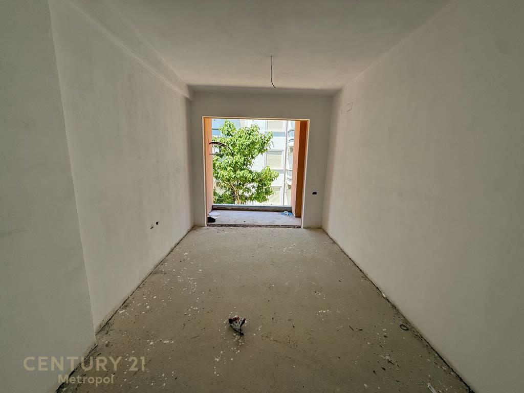 SHITET APPARTAMENTO 1+1, SPIAGGIA DI LALZIT! 149.500 €