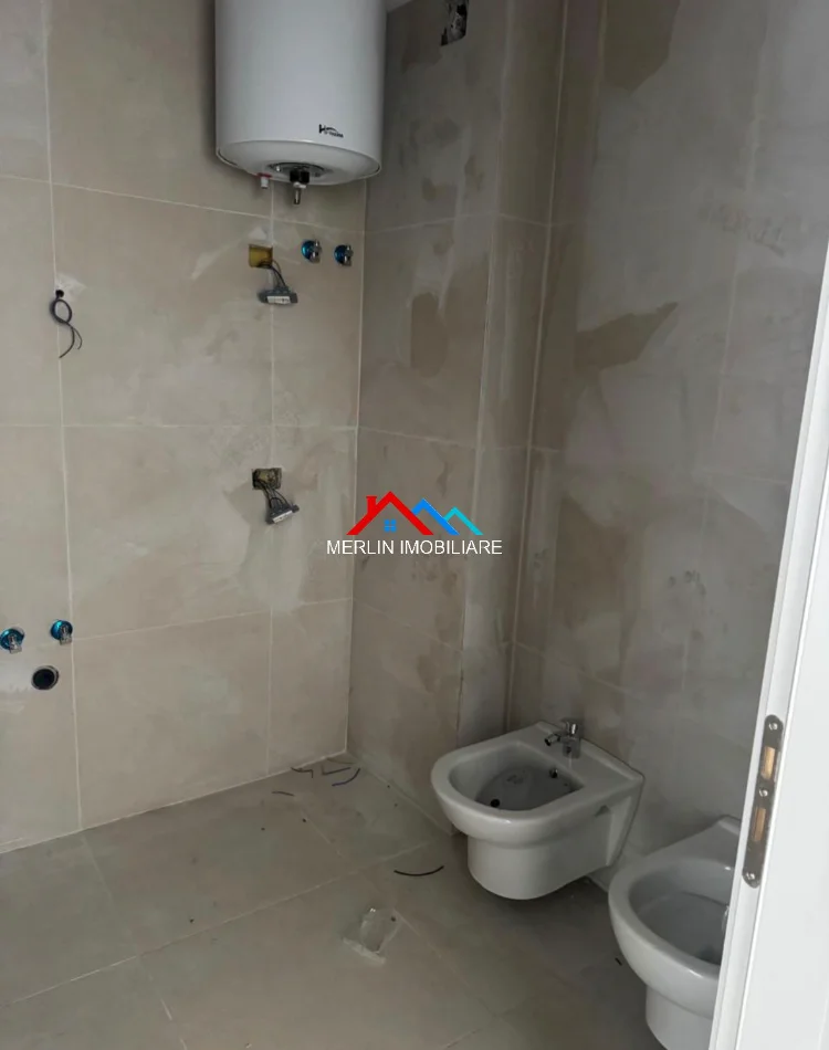 Tirane, vendesi appartamento 1+1+Balcone Piano 1, 72 m² 135.000 € (RRUGA DRITAN HOXHA, LAPRAKE)