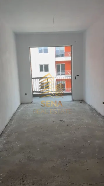 Tirana, appartamento 2+1+Balcone al settimo piano, 103 m² 113.800 € (Paskuqan)
