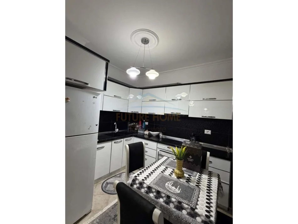 Tirana, Apartment for Rent 1+1, 6th Floor, 51 m², €450 (Negotiable)