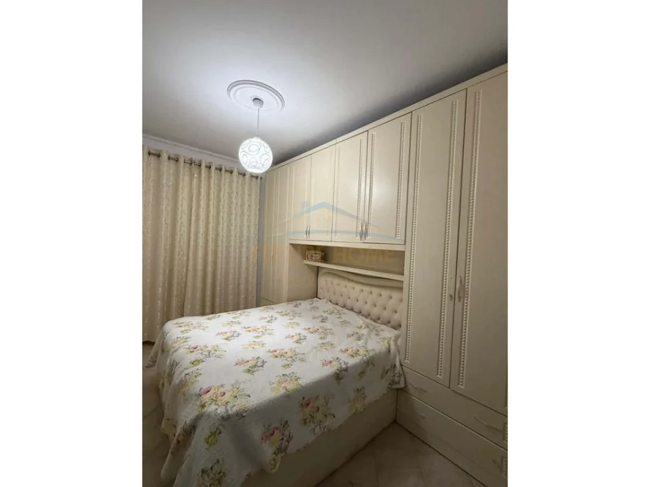 Tirana, Apartment for Rent 1+1, 6th Floor, 51 m², €450 (Negotiable)