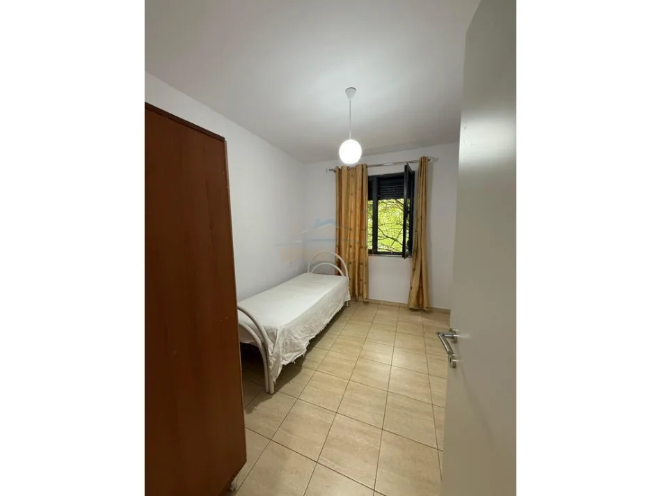 Tirana, 2+1 Apartment for Rent, 3rd Floor, 55 m², 550 € (Asim Vokshi)