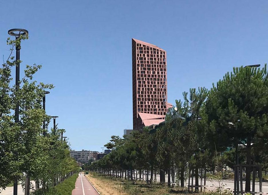 Shitet apartament 1+1 tek Bulevardi Ri!
