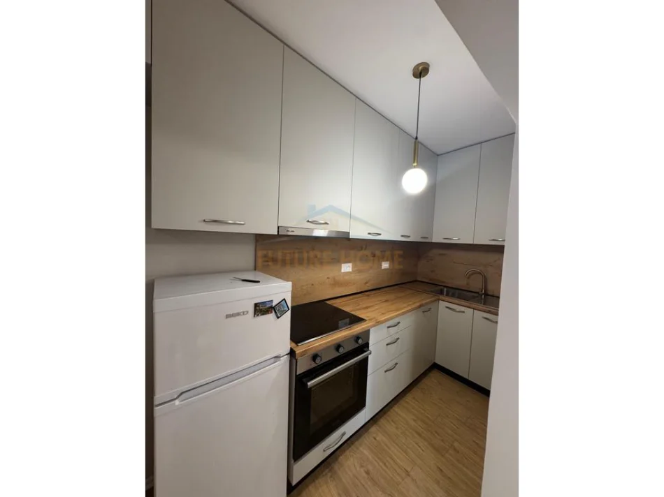 Tirana, Apartment for Rent 1+1, 51 m², €700 (Sheshi Willson)
