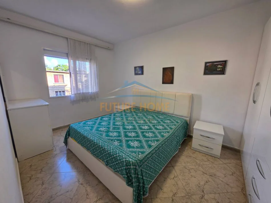 Tirane, Apartment for Rent 3+1, 3rd Floor, 100 m², 600 € (Rruga e Durresit)