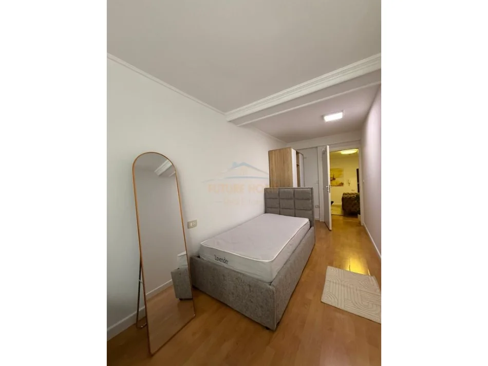 Tirana, 2+1 Apartment for Rent, First Floor, 74 m², €1,000 (Blloku)