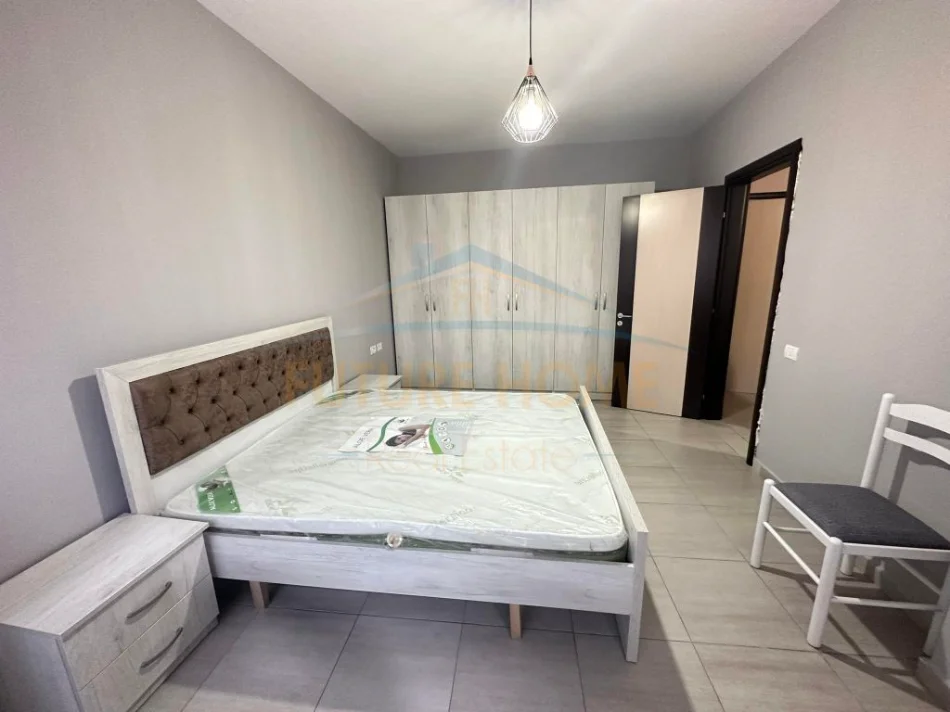 Tirane, apartment for rent 1+1, 7th Floor, 65 m², €370 (Vila L)