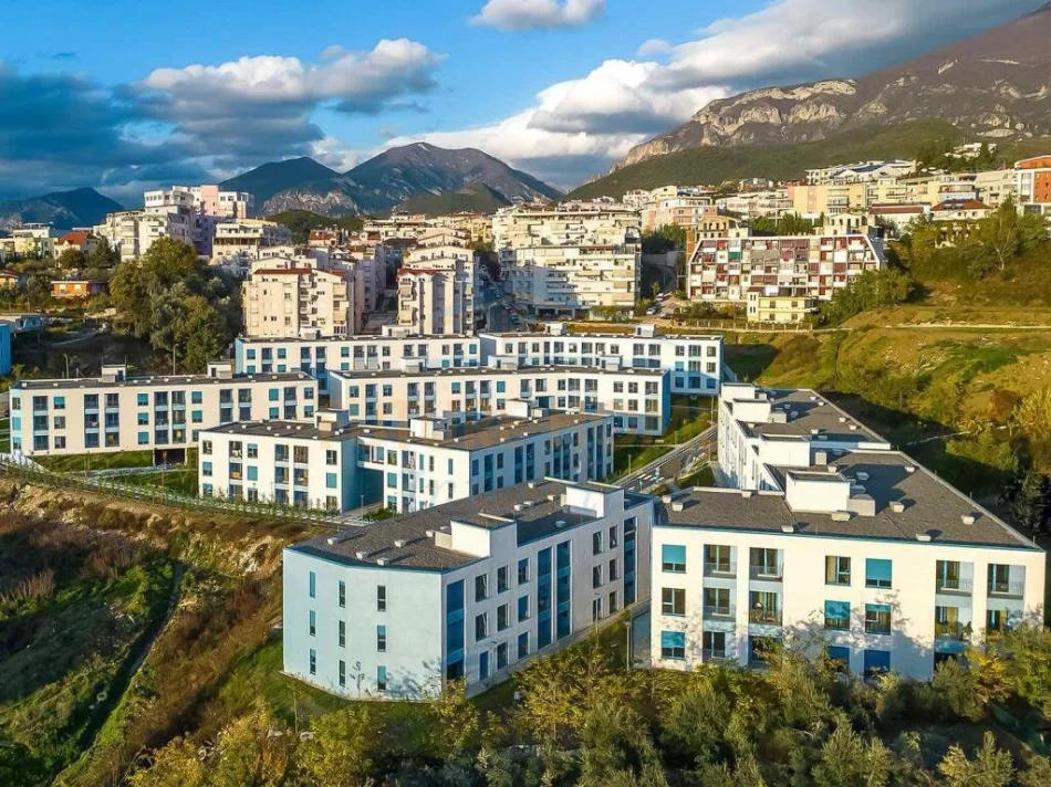 Tirane, jepet me qera apartament 1+1 Kati 2, 49 m² 100.000 € (Rezidenca OXA)