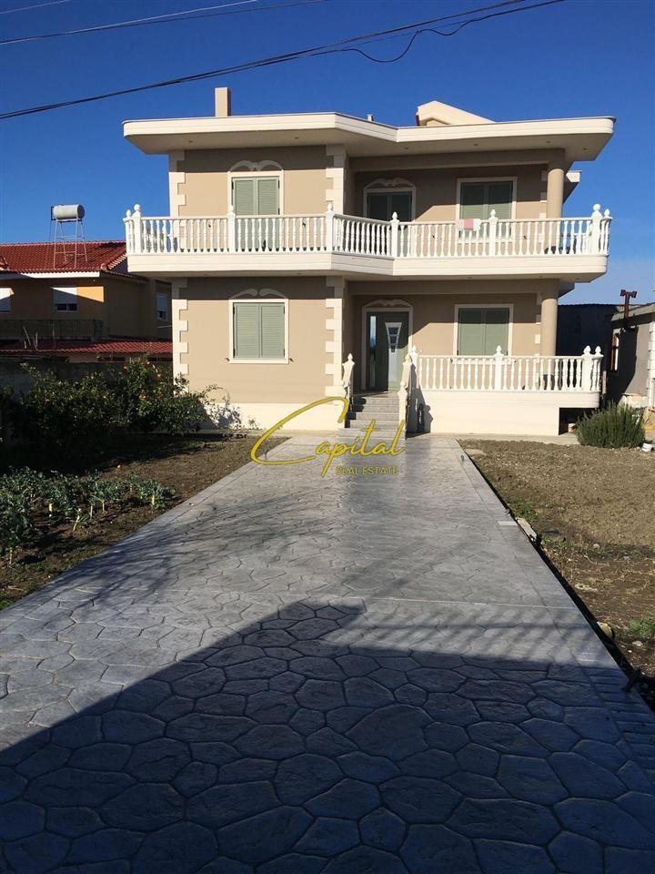 HOUSE FOR SALE 600 M2 NOVOSELE 170,000 EURO