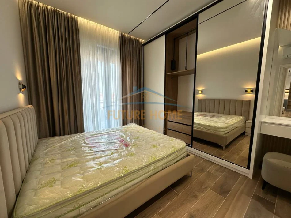 Tirana, 2+1 Apartment for Rent with Balcony, 8th Floor, 117 m², €1,500 (Delijorgji)