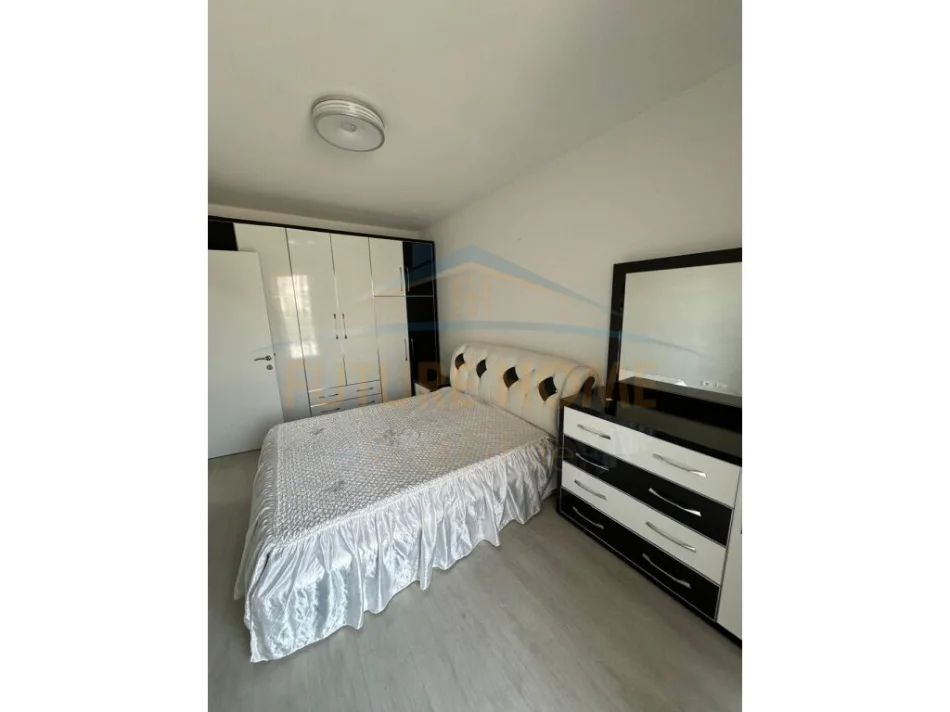 Tirane, jepet me qera apartament 1+1 Kati 3, 66 m² 550 € (Rezidenca Future Home)