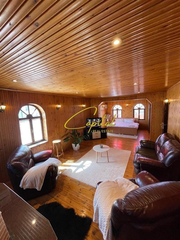 PRIVATE VILLA WITH 700 M2 LAND NEAR AMERICAN HOSPITAL 2 5000 EURO