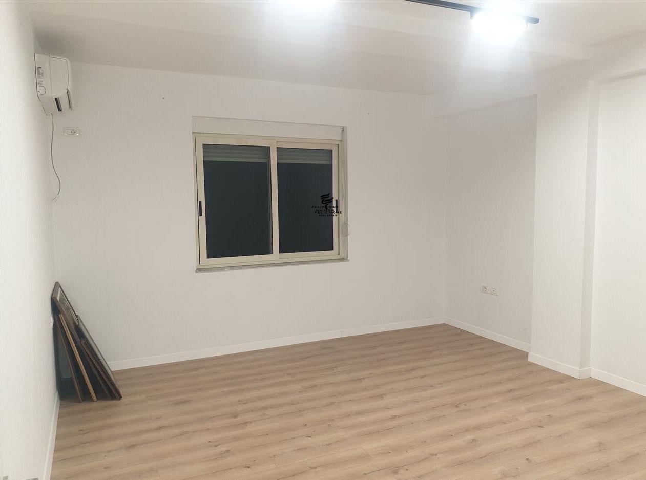 Villa for Sale 5-Storey Building with Basement 700,000 Euros