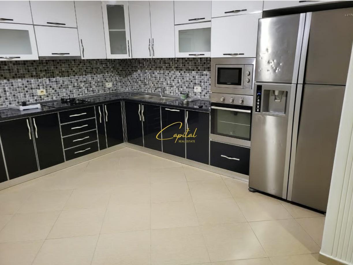 VILE PRIVATE ME QIRA 500 M2 CASA ITALIA 1.300 EURO