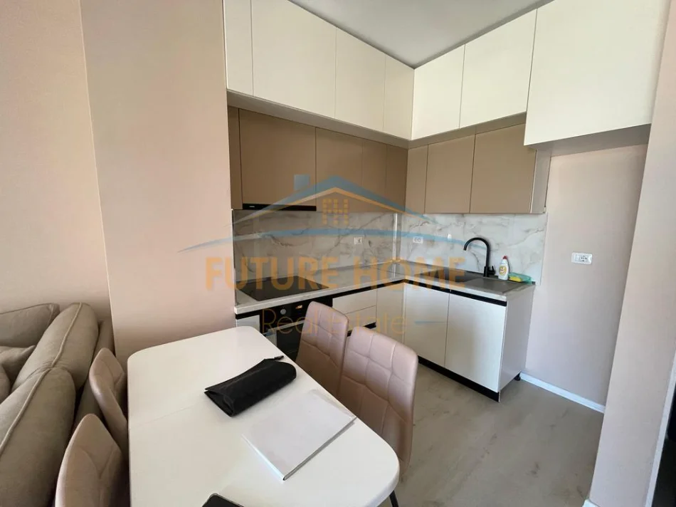 Tirane, Apartment for Rent 1+1, 7th Floor, 65 m², 470 € (Univers City)