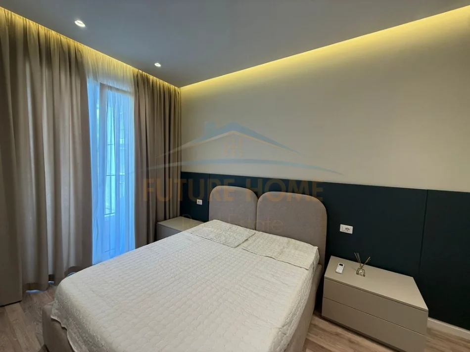 Tirana, For Rent 1+1 Apartment, 5th Floor, 63 m², 800 € (Paris Commune)