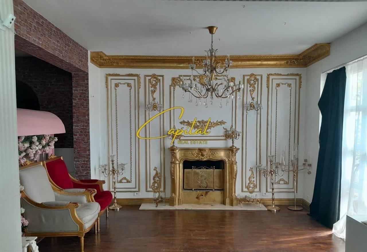 SHITET VILE PRIVATE 1100 M2 ALLIAS 600.000 EURO