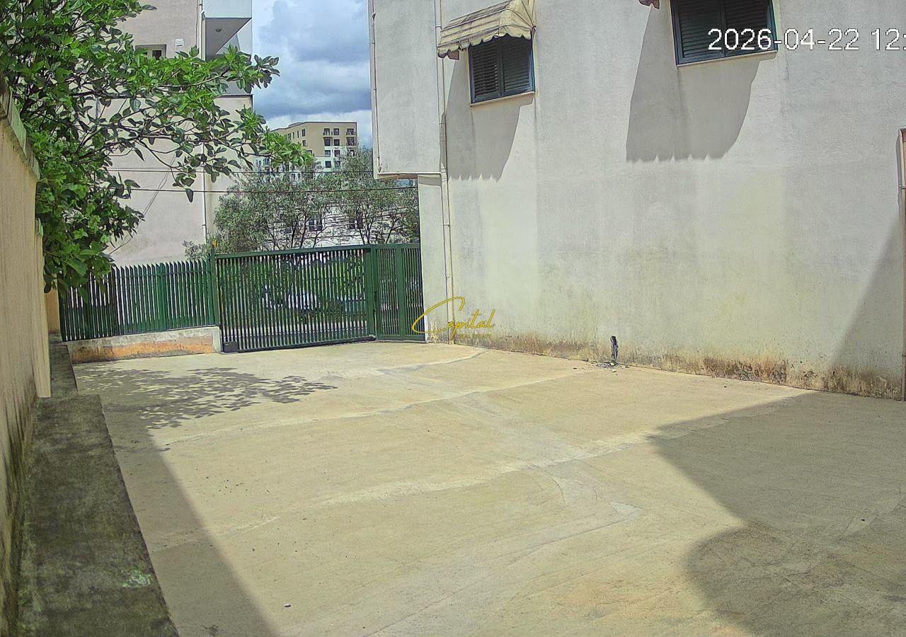 POST PARKIMI ME QIRA 250 M2 KODRA E PRIFTIT 45.000 LEKE