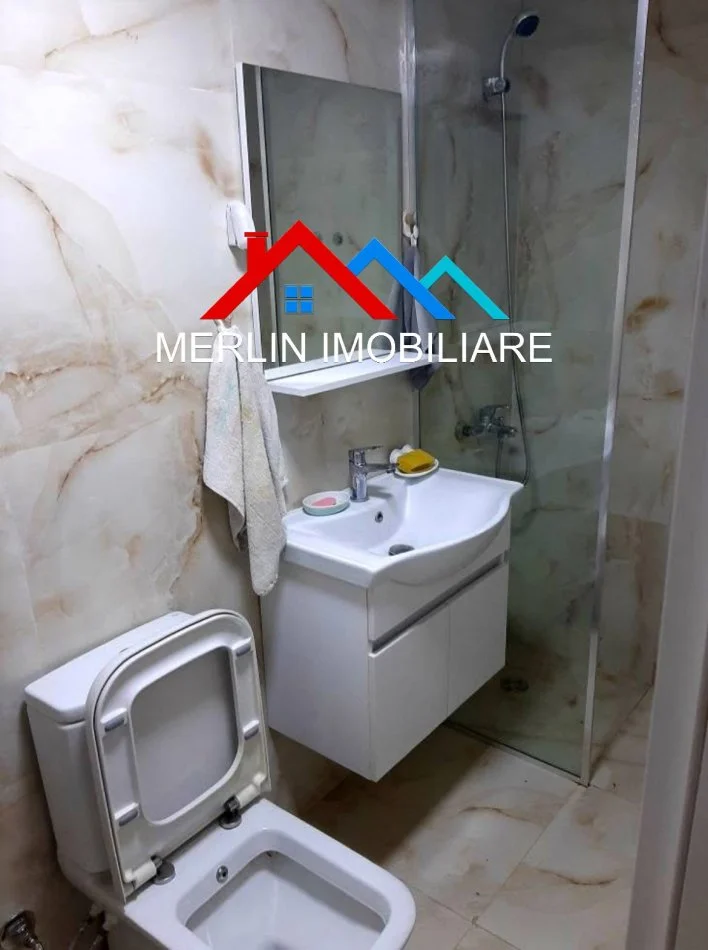 Tirane, Commercial Space for Sale Ground Floor, 41 m² €108,500 (RRUGA MUHAMET GJOLLESHA)