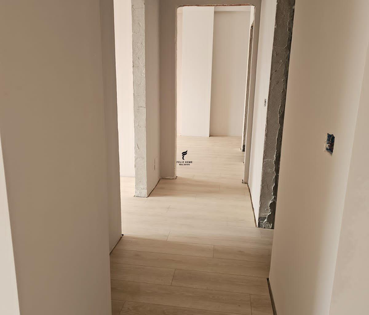 Zyra in affitto di 86 m² nel quartiere Parisi