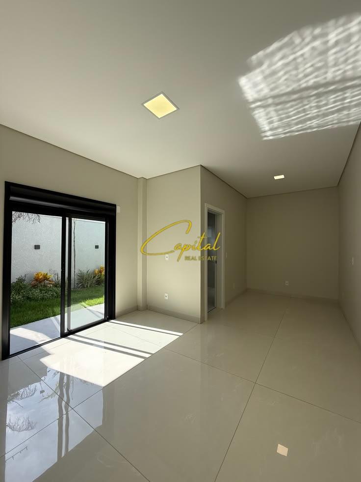 AMBIENT BIZNESI ME QIRA 30 M2 ZOGU I ZI 50.000 LEKE
