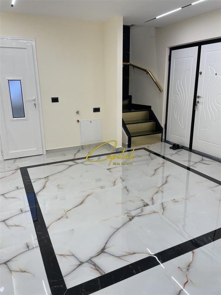 DUPLEX SHOP FOR RENT 80 M2 ON ELBASAN STREET 1000 EURO