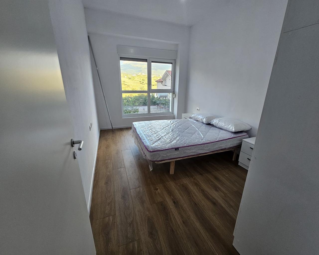 Appartamento con una camera da letto a 400 euro