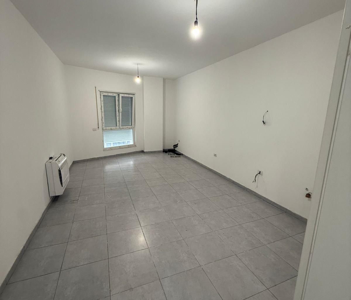 Apartment for Rent 2+1 Center 70,000 LEK FH-68882