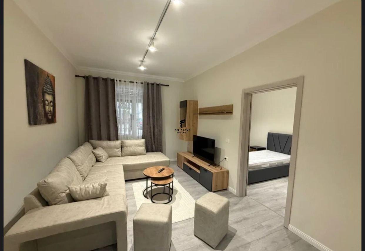 APARTAMENT ME QERA 2+1 BLLOK 85.000 LEKE FH-68856