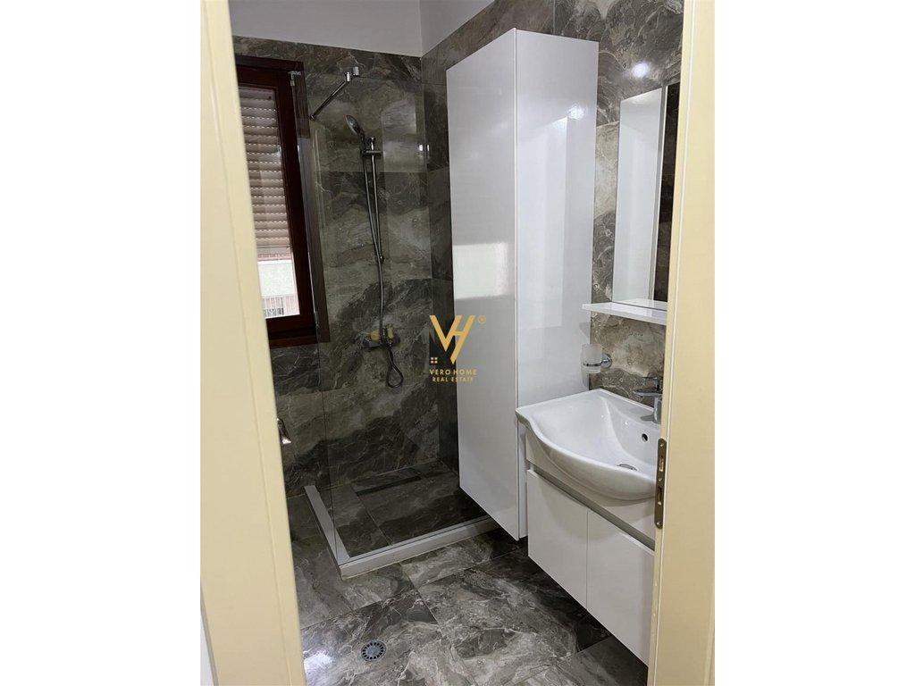 FOR RENT APARTMENT 2+1+2+BLK AT KOPSHTI BOTANIK 800 EUR
