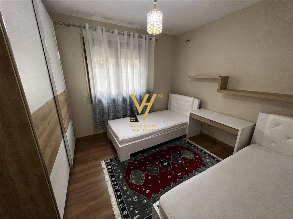 FOR RENT APARTMENT 2+1+2+BLK AT KOPSHTI BOTANIK 800 EUR
