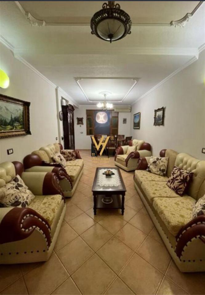 JEPET APARTAMENT 2+1 ME QERA TE RR.NAIM FRASHERI 70.000 LEKE