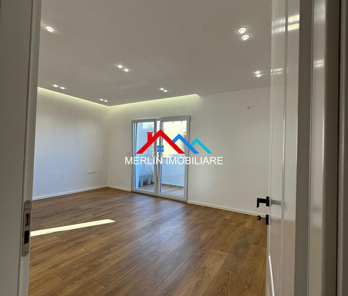 SHITET APARTAMENT 2+1 TEK RRUGA FORTUZI.