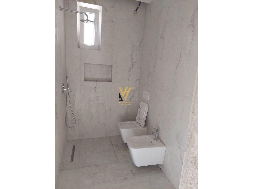 JEPET VILE 2 KATESHE ME QERA TE MOZAIKU 2.000 EURO