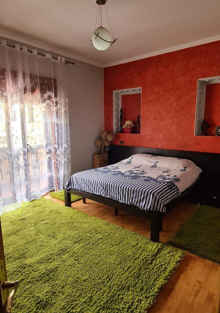 VILLA WITH 420 M2 LAND, MYSLYM SHYRI, 4,000 EURO FH-67364