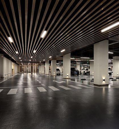 Vendesi Parcheggio 840 m² Stadio Dinamo 1.200.000 euro