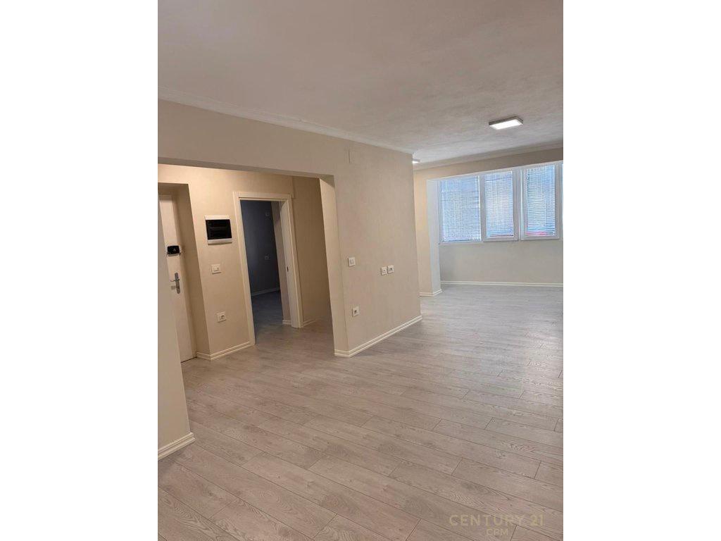 OFFICE FOR RENT AT 21 DECEMBER!