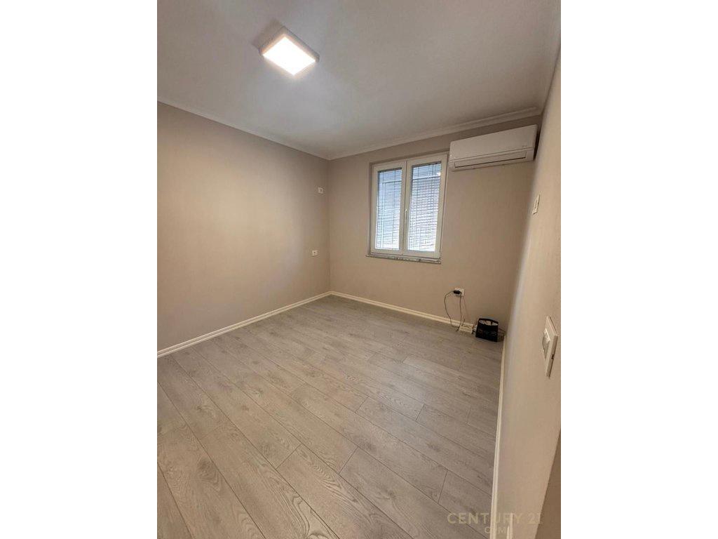 OFFICE FOR RENT AT 21 DECEMBER!
