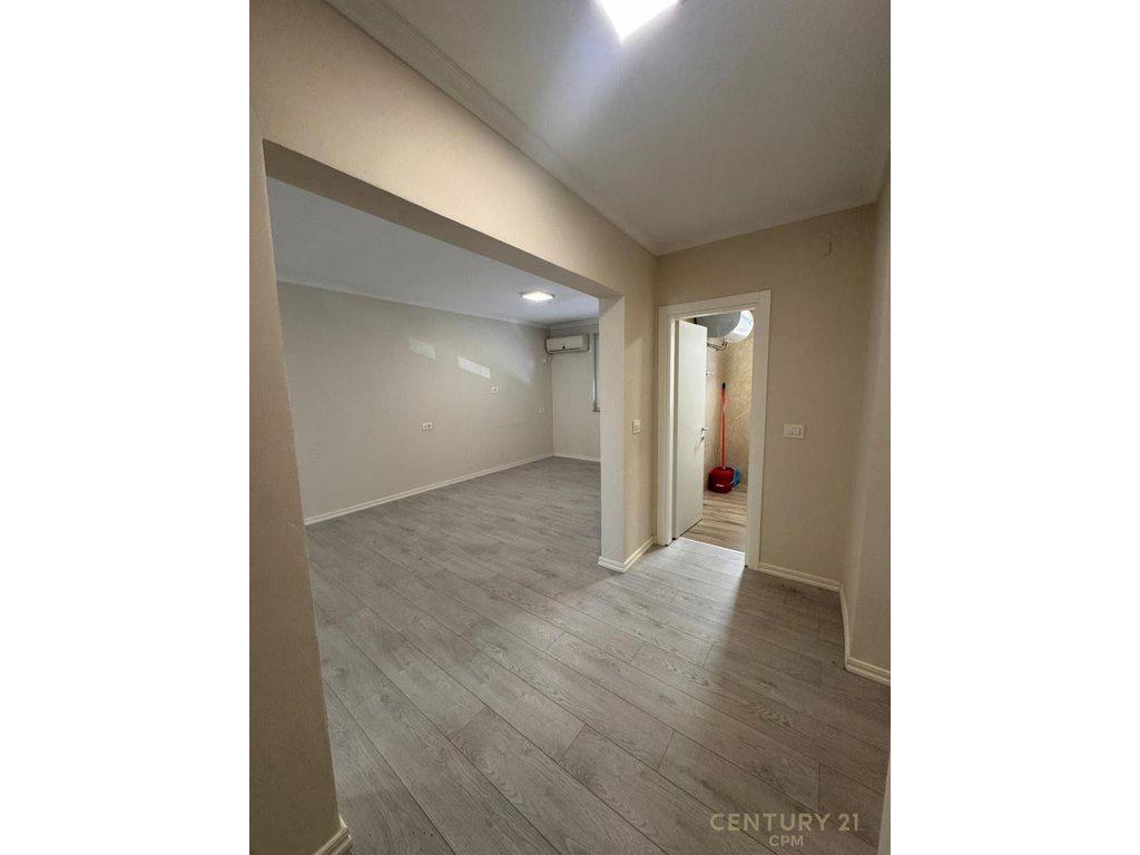OFFICE FOR RENT AT 21 DECEMBER!
