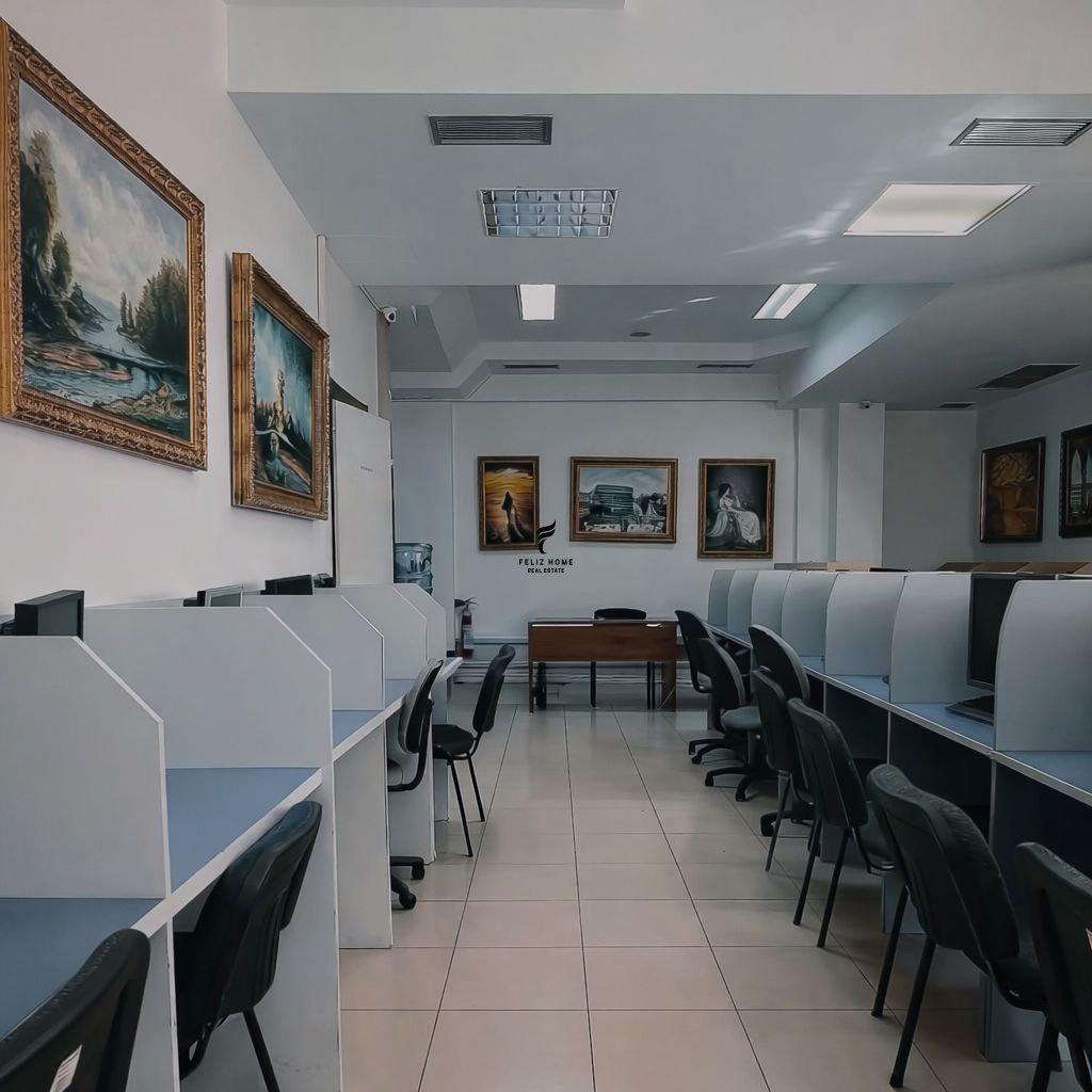 Vendesi appartamento di 216,5 m² in Via Elbasanit 550.000 euro FH-69376