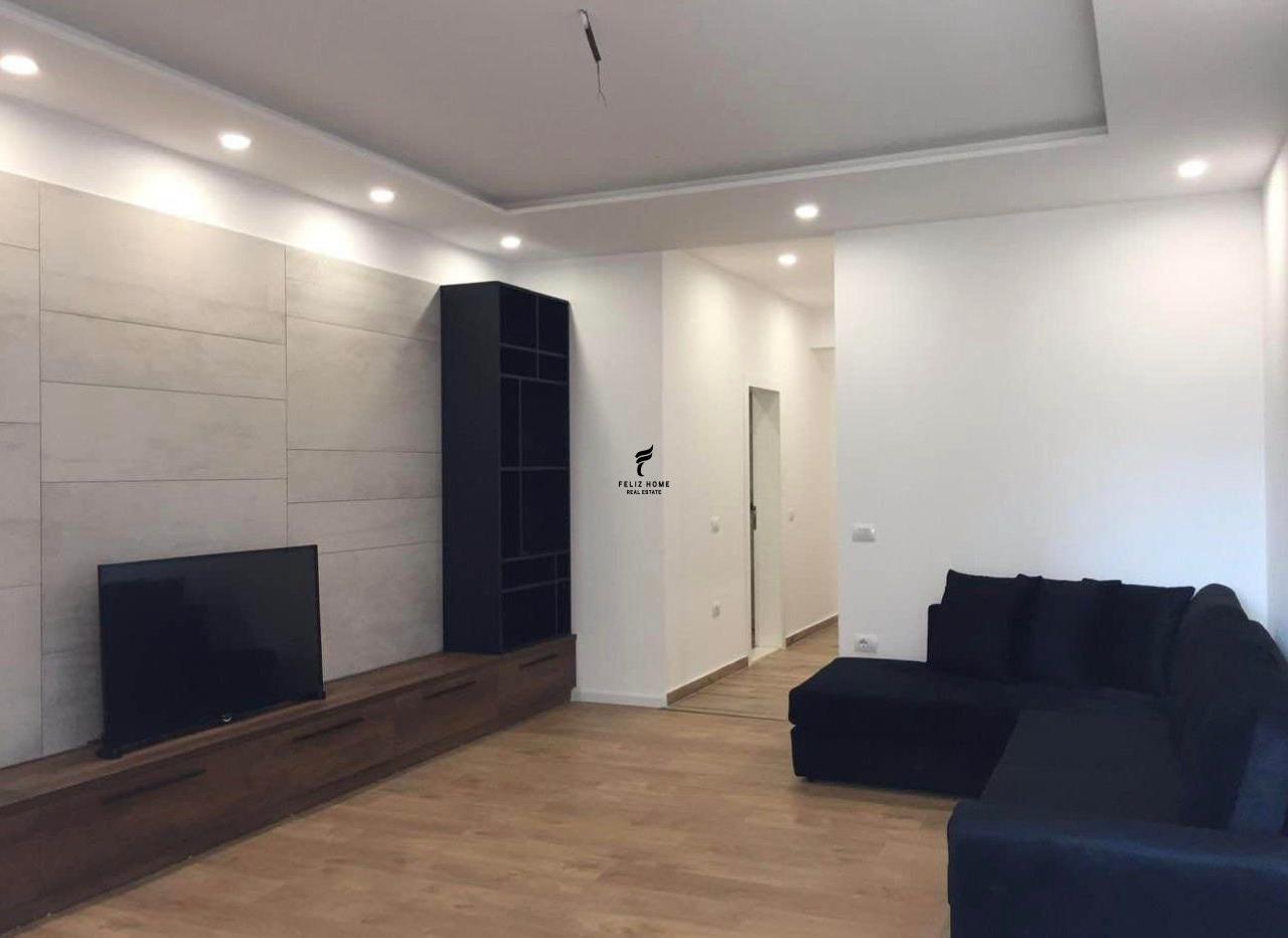 Appartamento in affitto 2+1+2 Boulevard Bajram Curri 70.000 LEKE