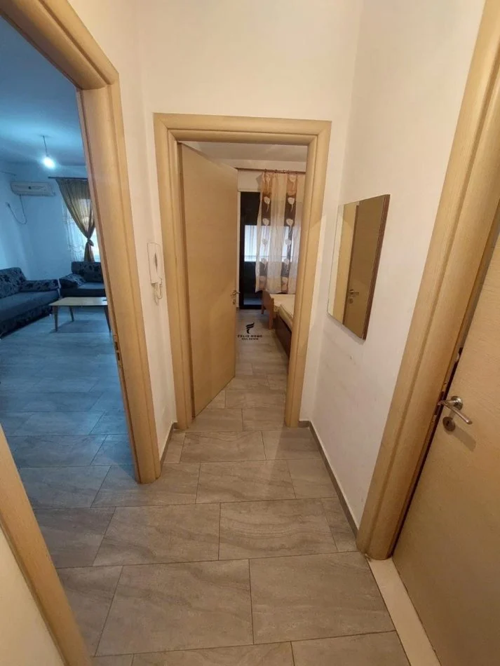 Tirane, vendesi appartamento 1+1 Piano 8, 60 m² 95.000 € (YB)